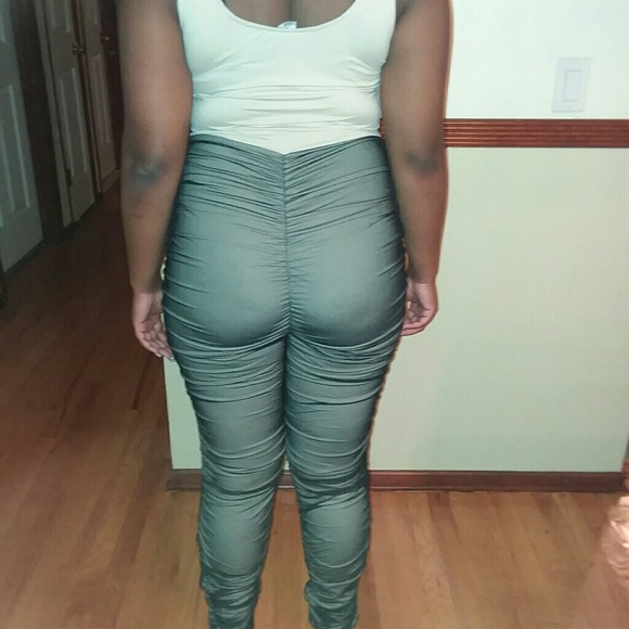 Jumpsuit - Picture 3 of 3